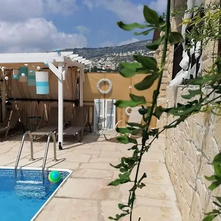 Mare Holiday Peyia